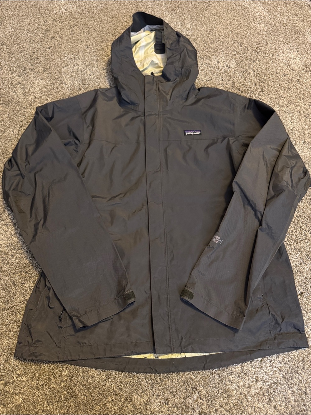 Patagonia H2No Torrentshell Rain Jacket Men's L Black Waterproof Hooded Shell